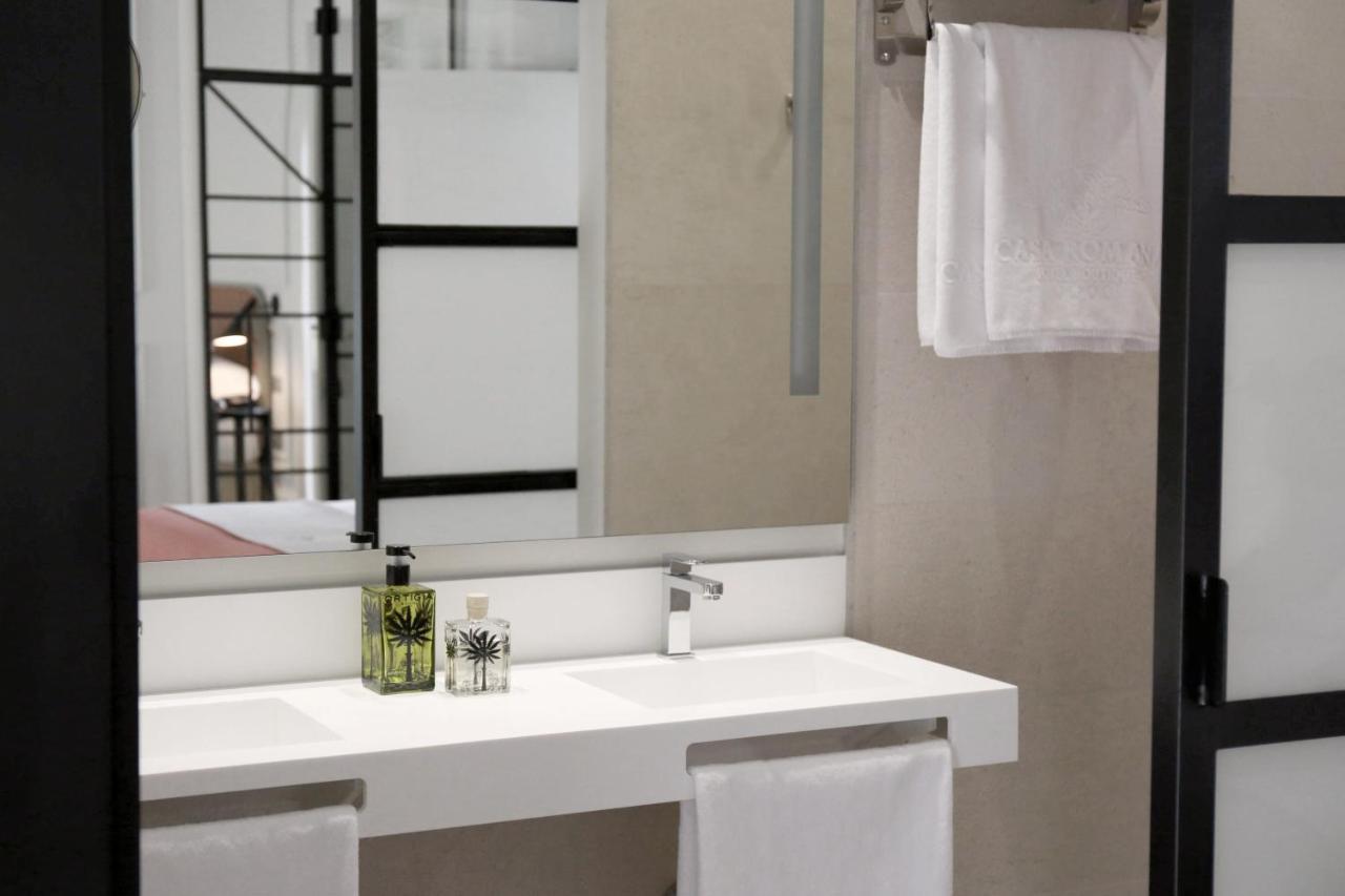 Hotel Boutique Casa Romana Villa Seville Luaran gambar